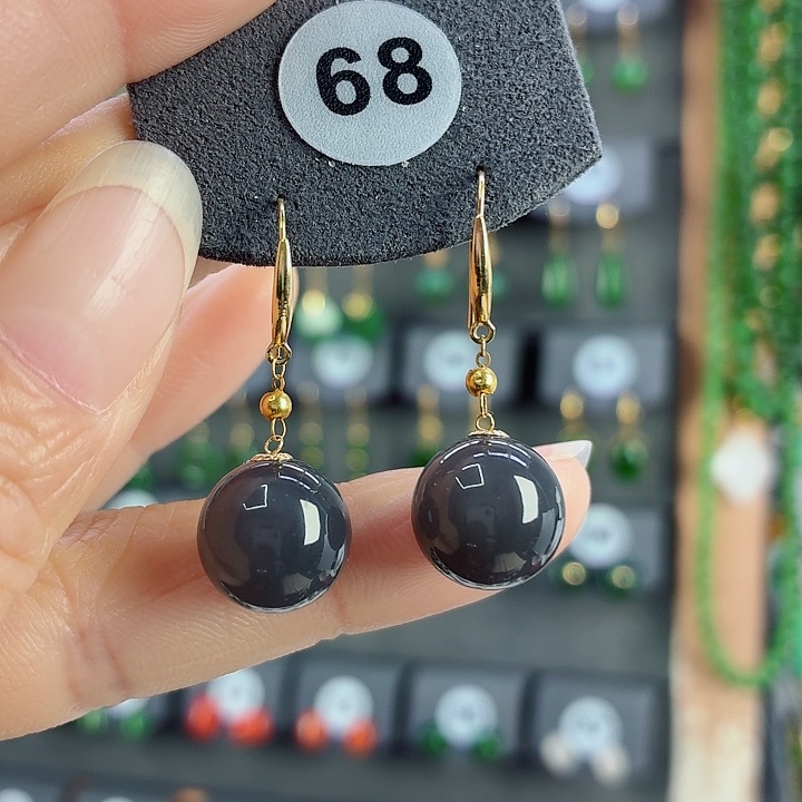 和田玉18K金镶嵌耳饰