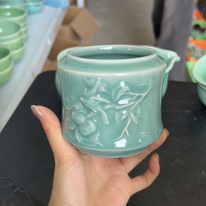 青瓷小米茶器龙泉青瓷