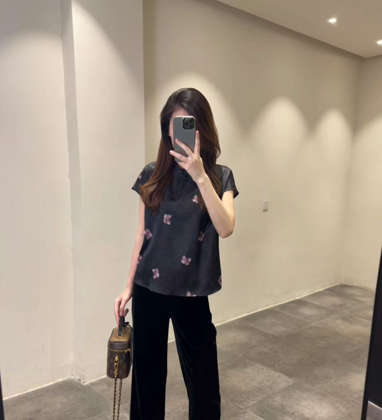 欧货 品质蝴蝶小款旗袍上衣