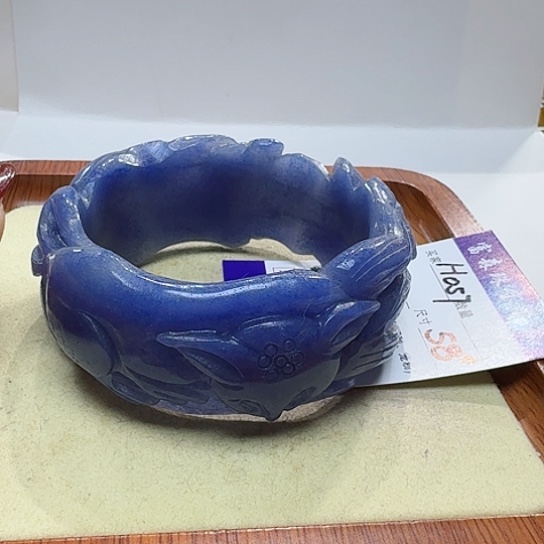 石英质玉手镯未镶嵌国***门