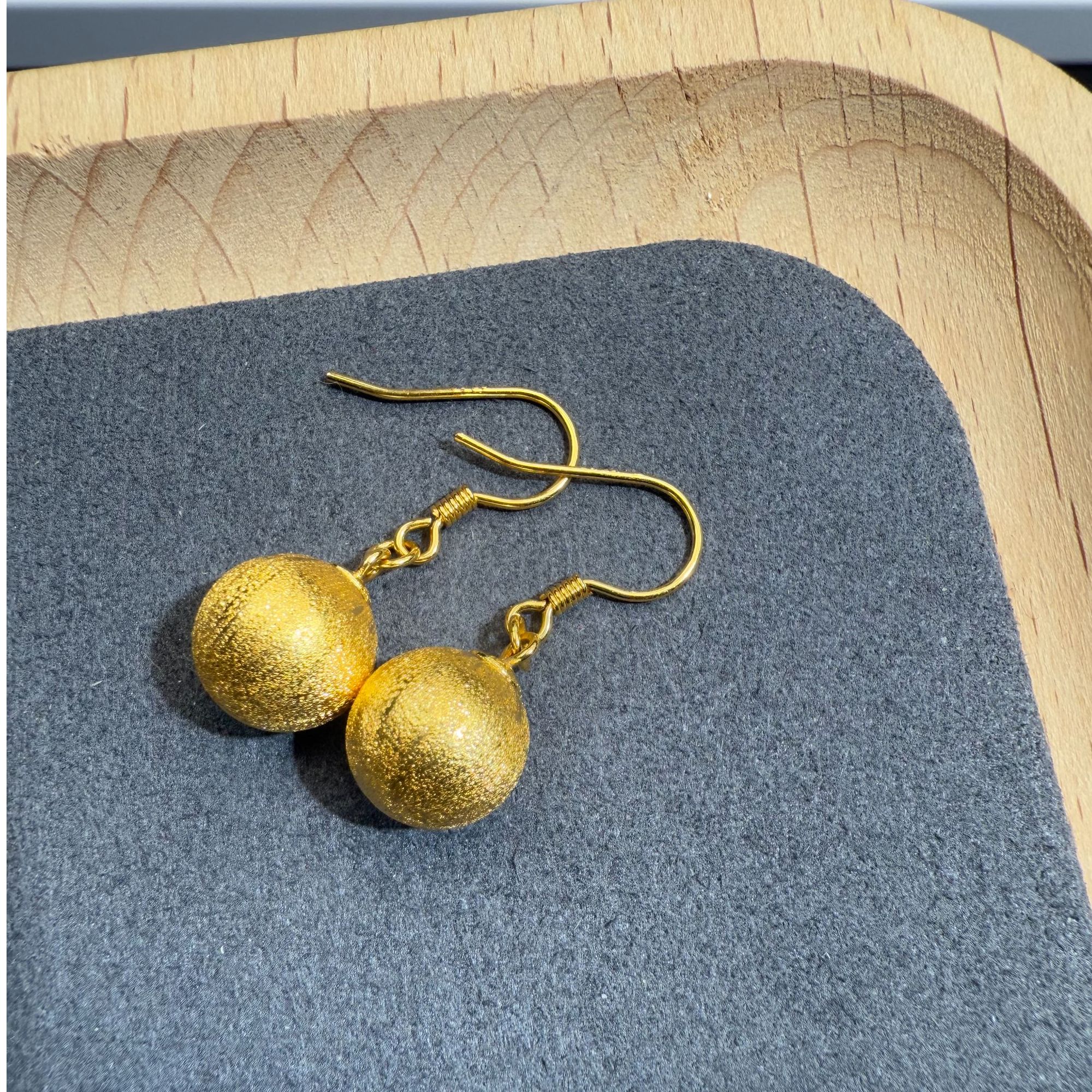 足银莫桑石耳饰 足银 珠珠拉丝耳钩 气质 金耳坠