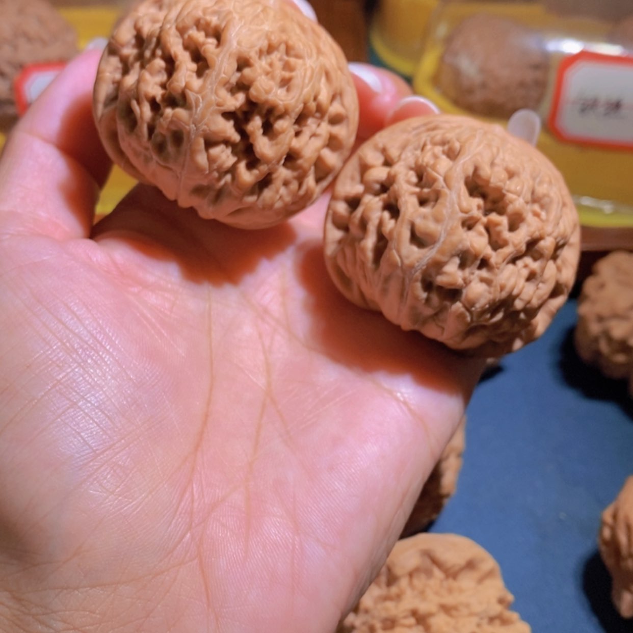 【闪购商品】吊坠文玩核桃立****室凤凰台