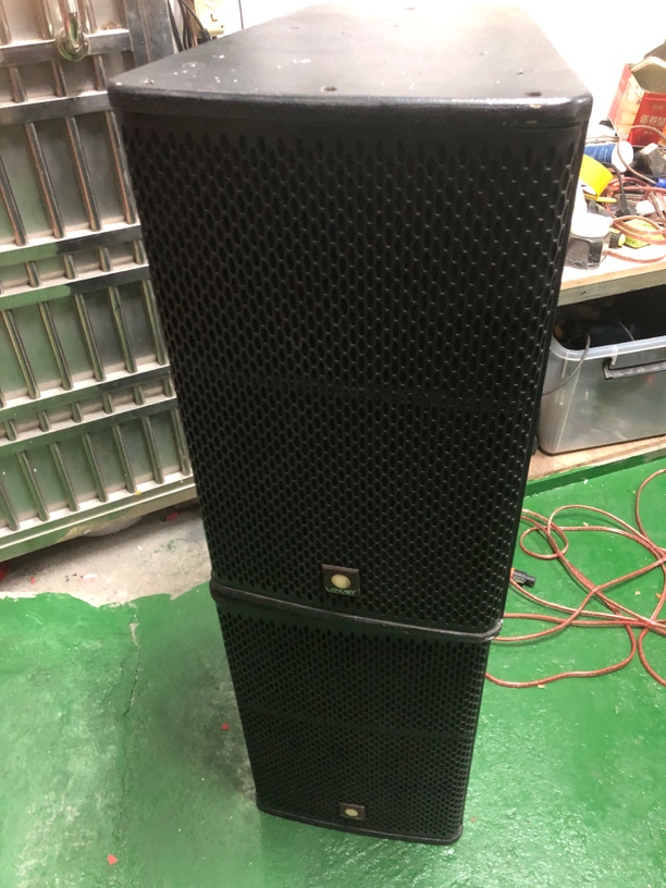 8新  蓝点：10寸箱：不包邮