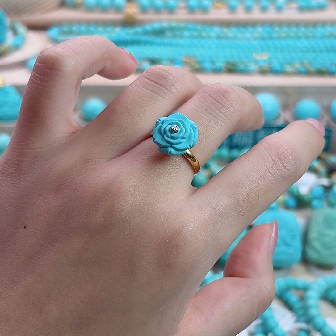 绿松石18K金镶嵌珠宝奇石