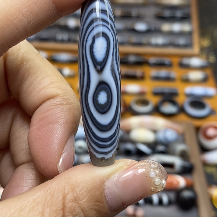 玛瑙/玉髓颈饰未镶嵌紫**来