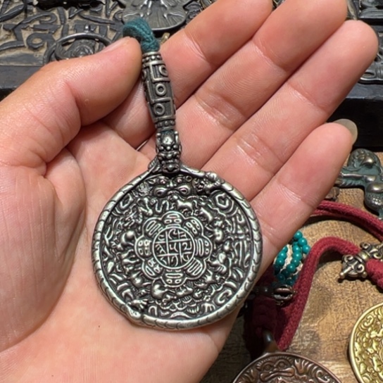 琉璃手工艺品没****员谢谢