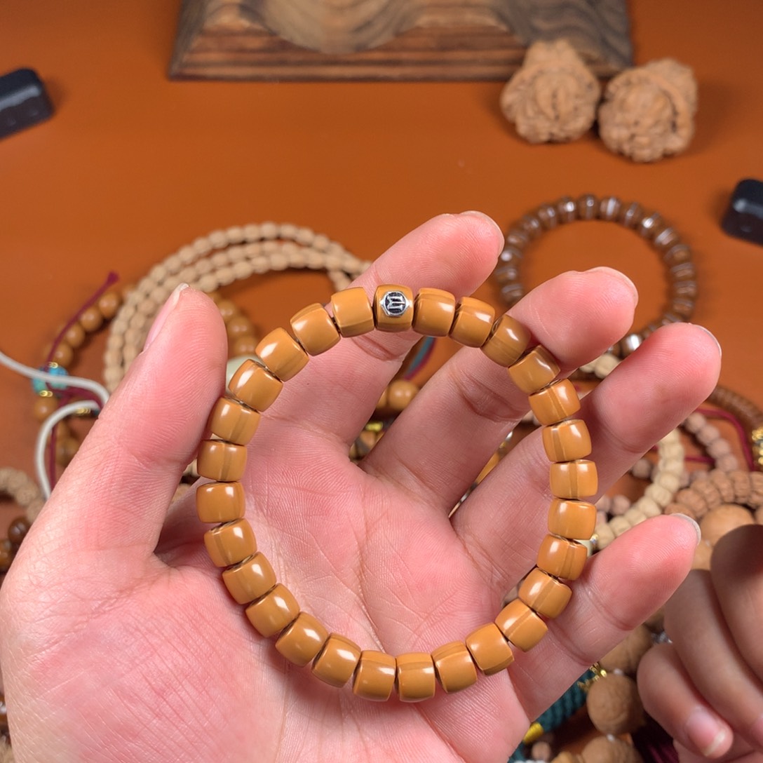 橄榄核吊坠55285585588