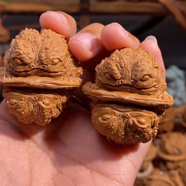 【闪购商品】核桃手串/手链命***曲爆丁金蟾