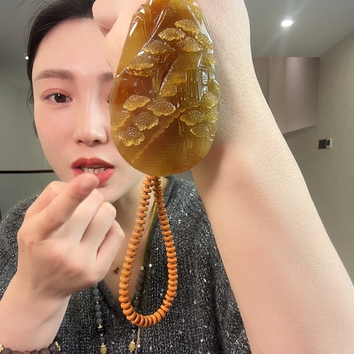 B***a蛇纹石玉未镶嵌颈饰