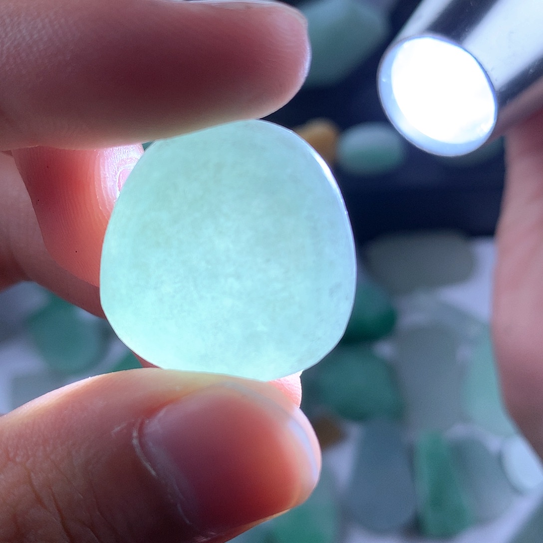 定制翡翠未镶嵌缅甸翡翠A货边角