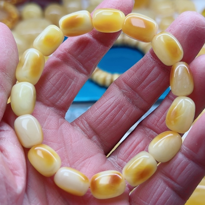 琥珀（矿物珀）手串未镶嵌