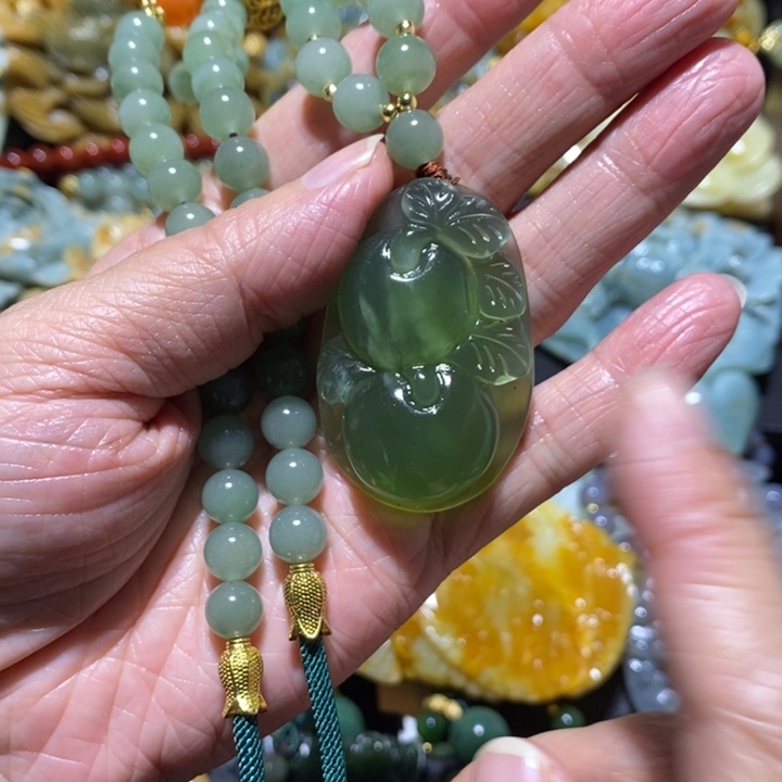 岫玉岫玉吊坠未镶嵌