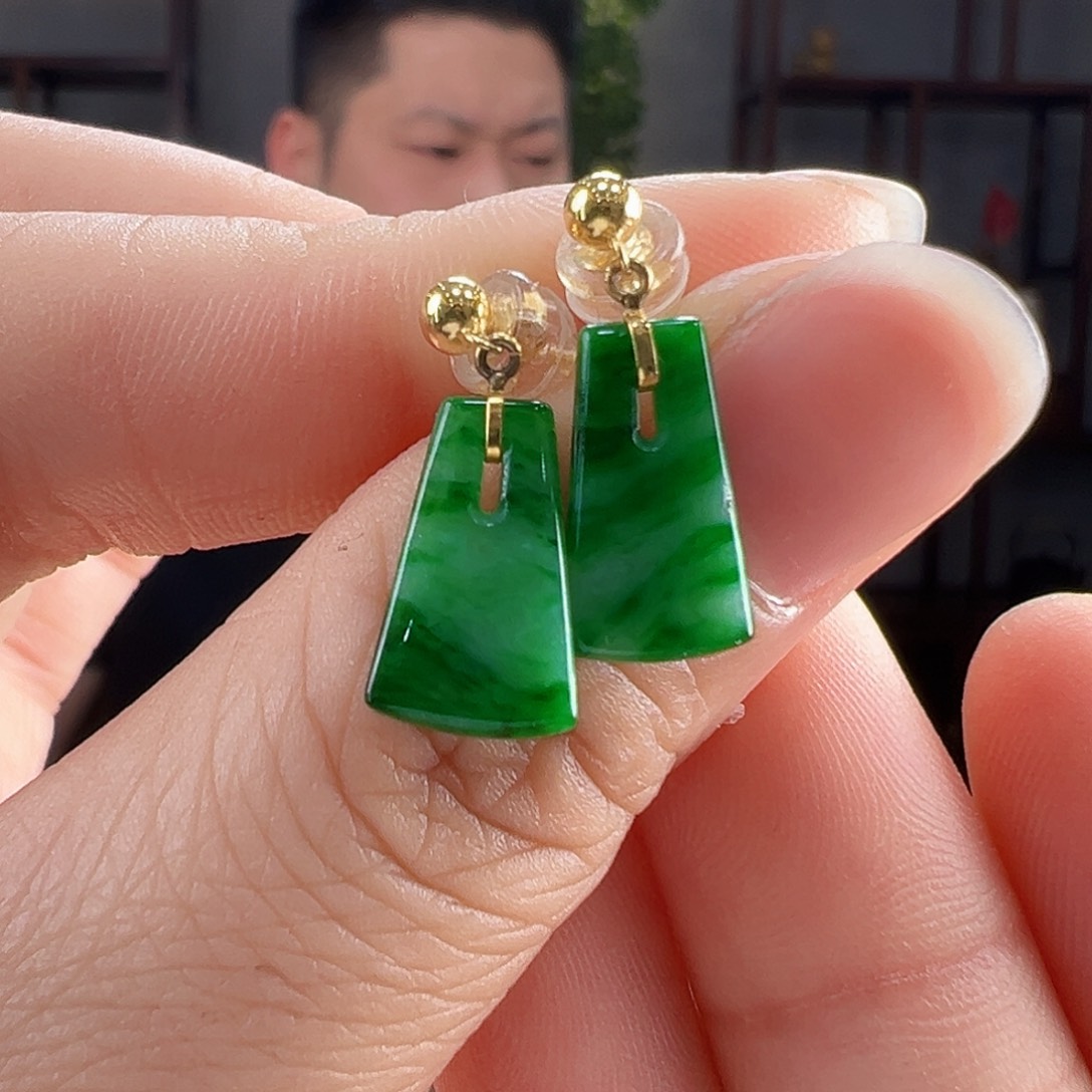 翡翠18K金镶嵌耳饰耳环