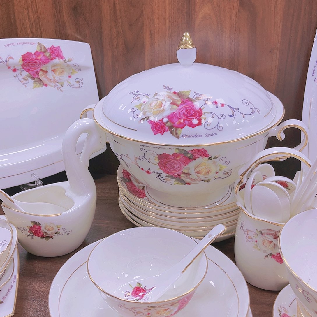 【闪购商品】瓷皇家玫瑰套装