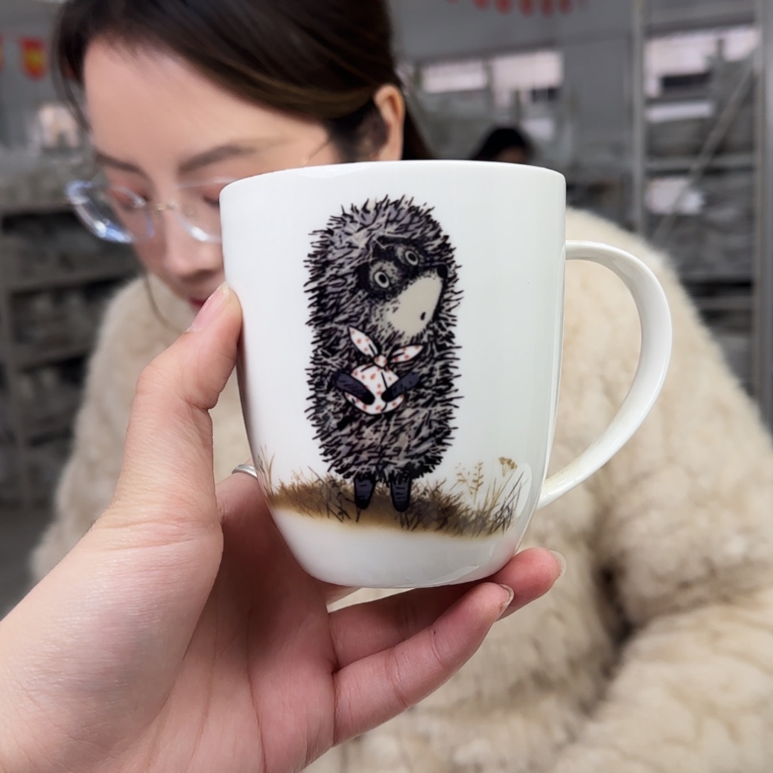 骨瓷马克杯370ml一个瑕疵品不忒不还 39米包邮