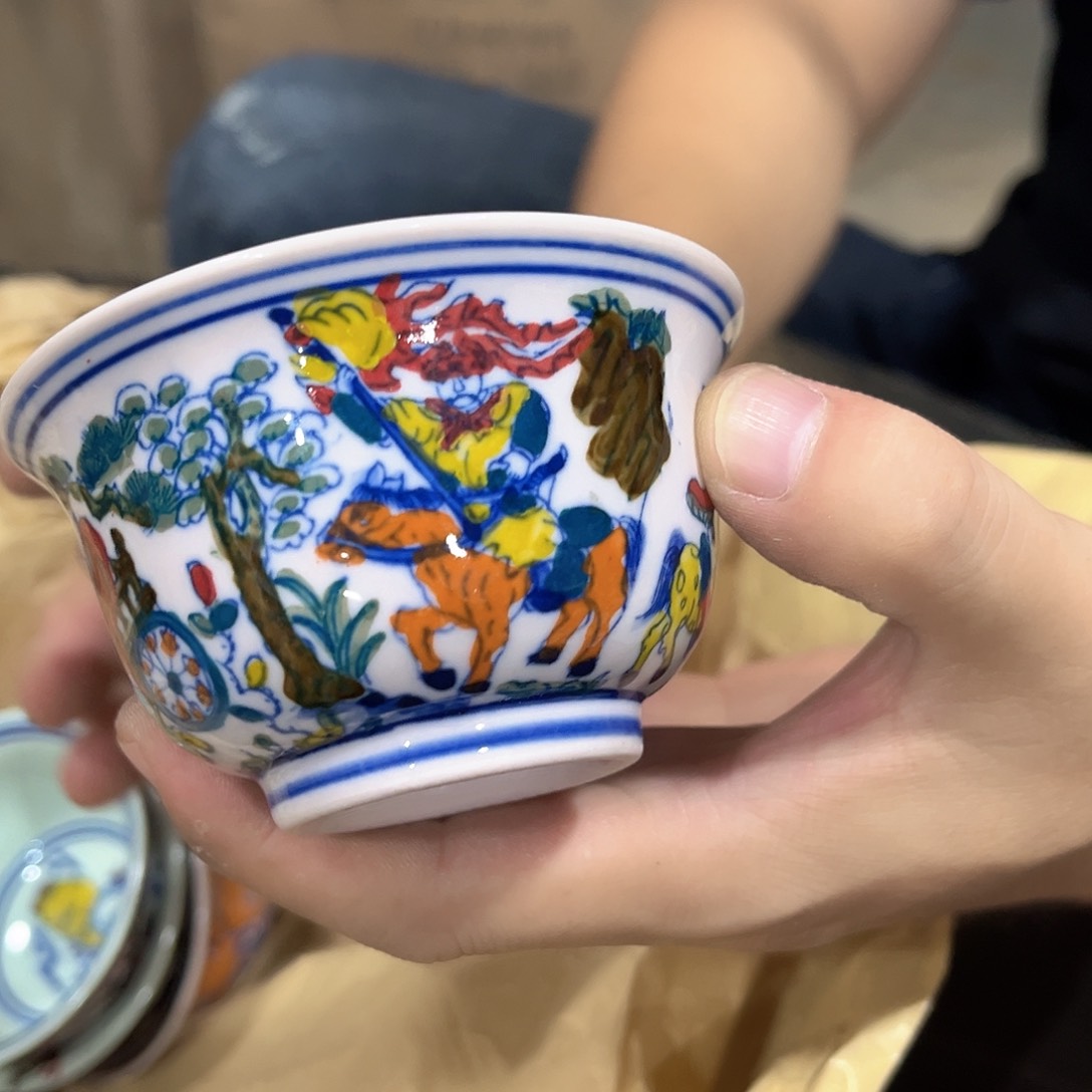 摆件/////景德镇陶瓷杯子。