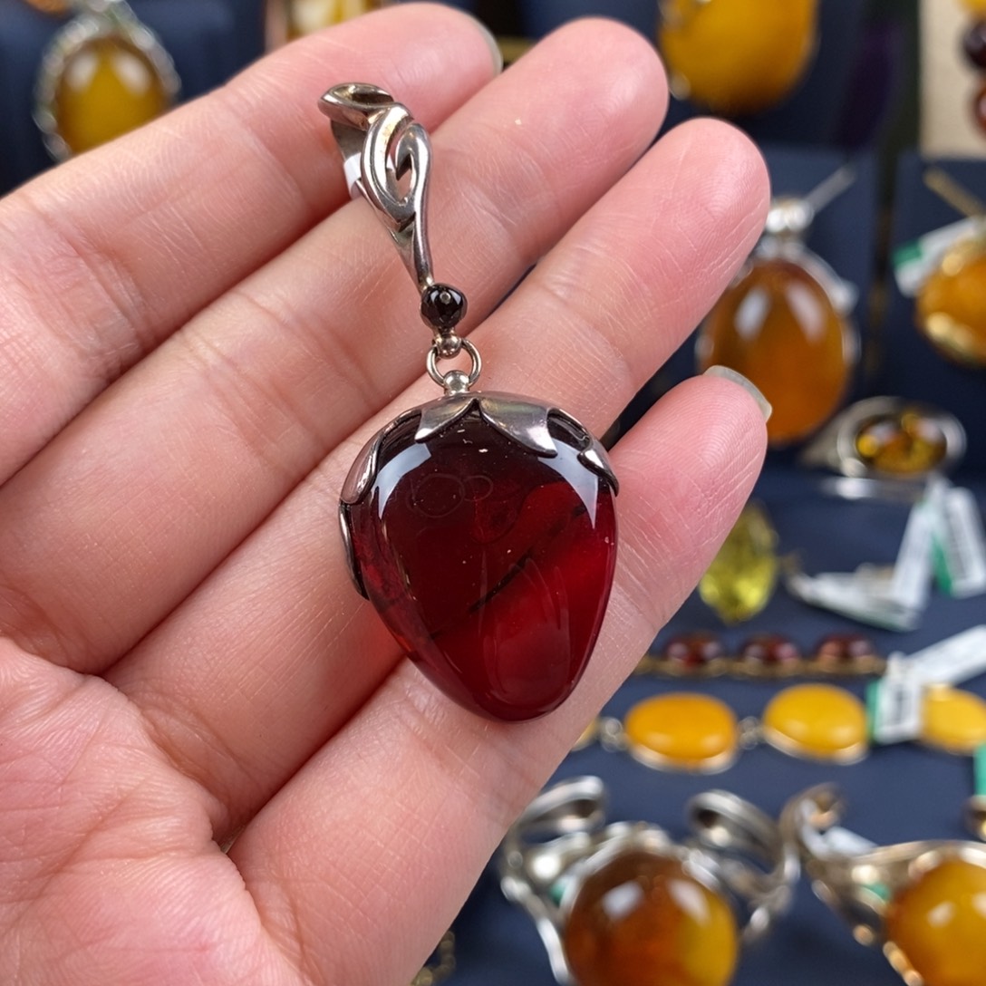 琥珀颈饰银S925镀金镶嵌