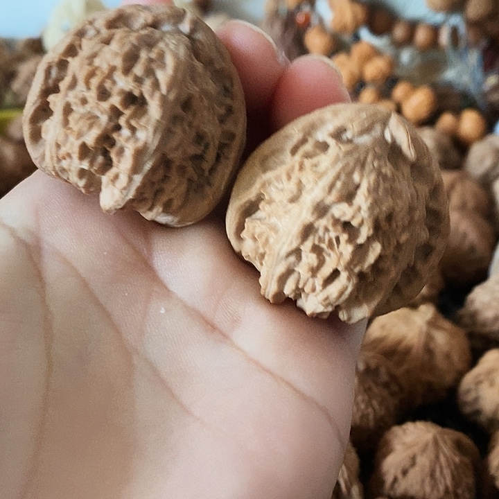 吊坠文玩核桃老树南疆石狮子头