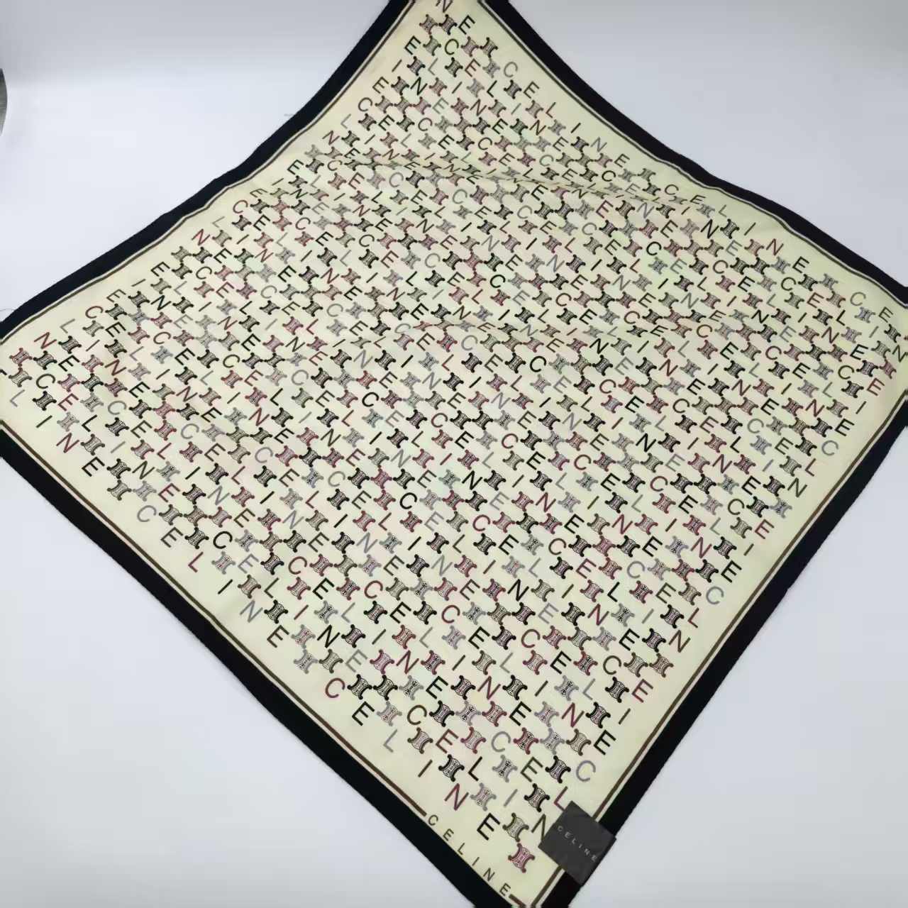 95新 Celine/思琳  海囤/思琳/丝巾/yy13676