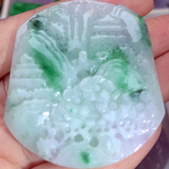 翡翠吊坠(不含链)未镶嵌