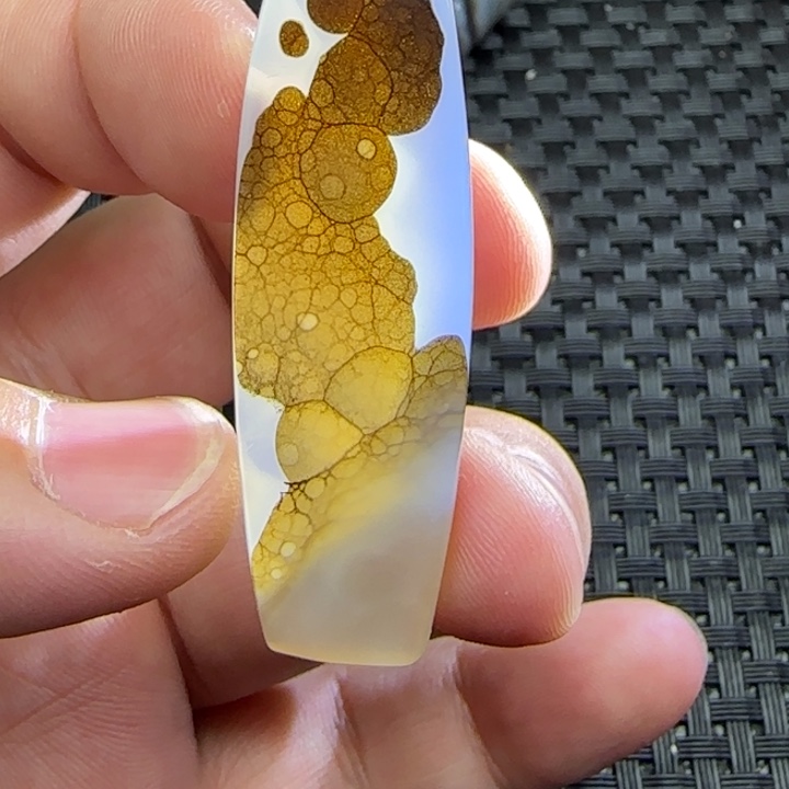 张***军玛瑙/玉髓未镶嵌颈饰