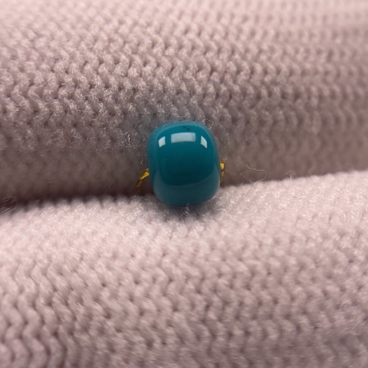 未镶嵌绿松石珠宝奇石老型5.2mm微瑕特价款779