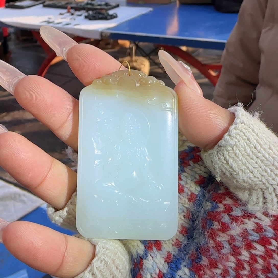 和田玉颈饰未镶嵌