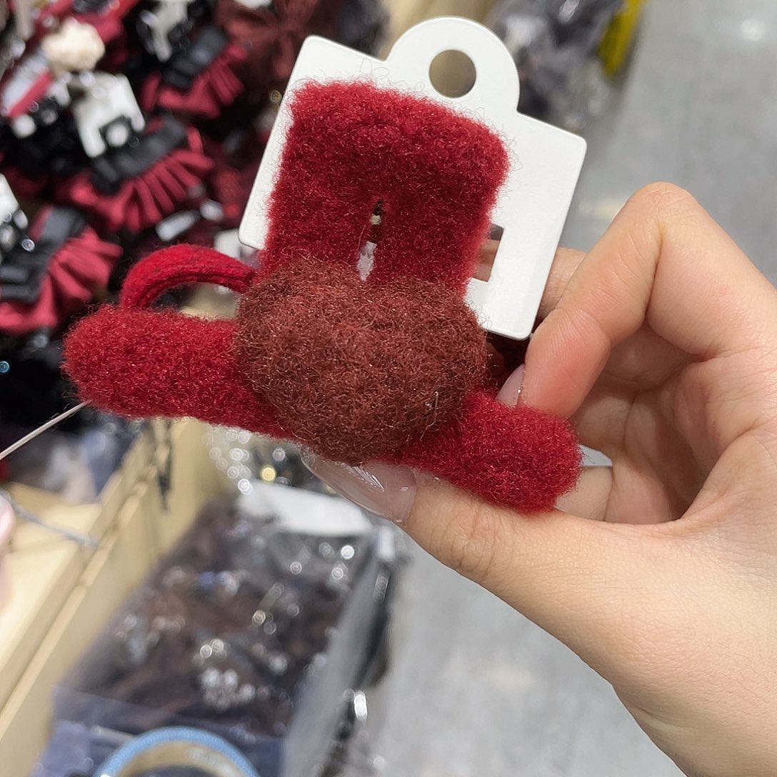 布艺非金属红爱心9抓