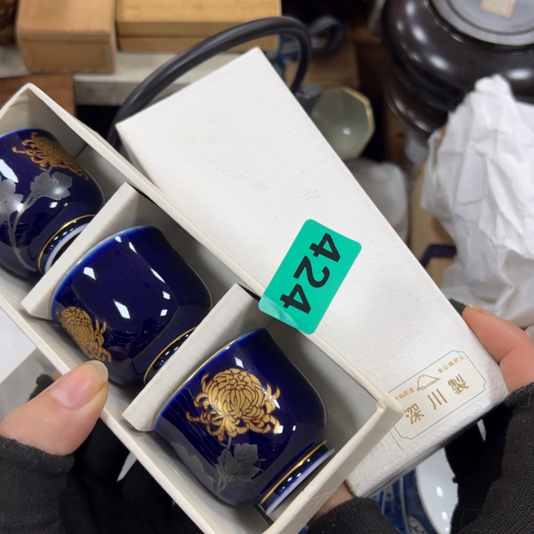 碗青****鱼哈哈哈哈哈哈哈哈