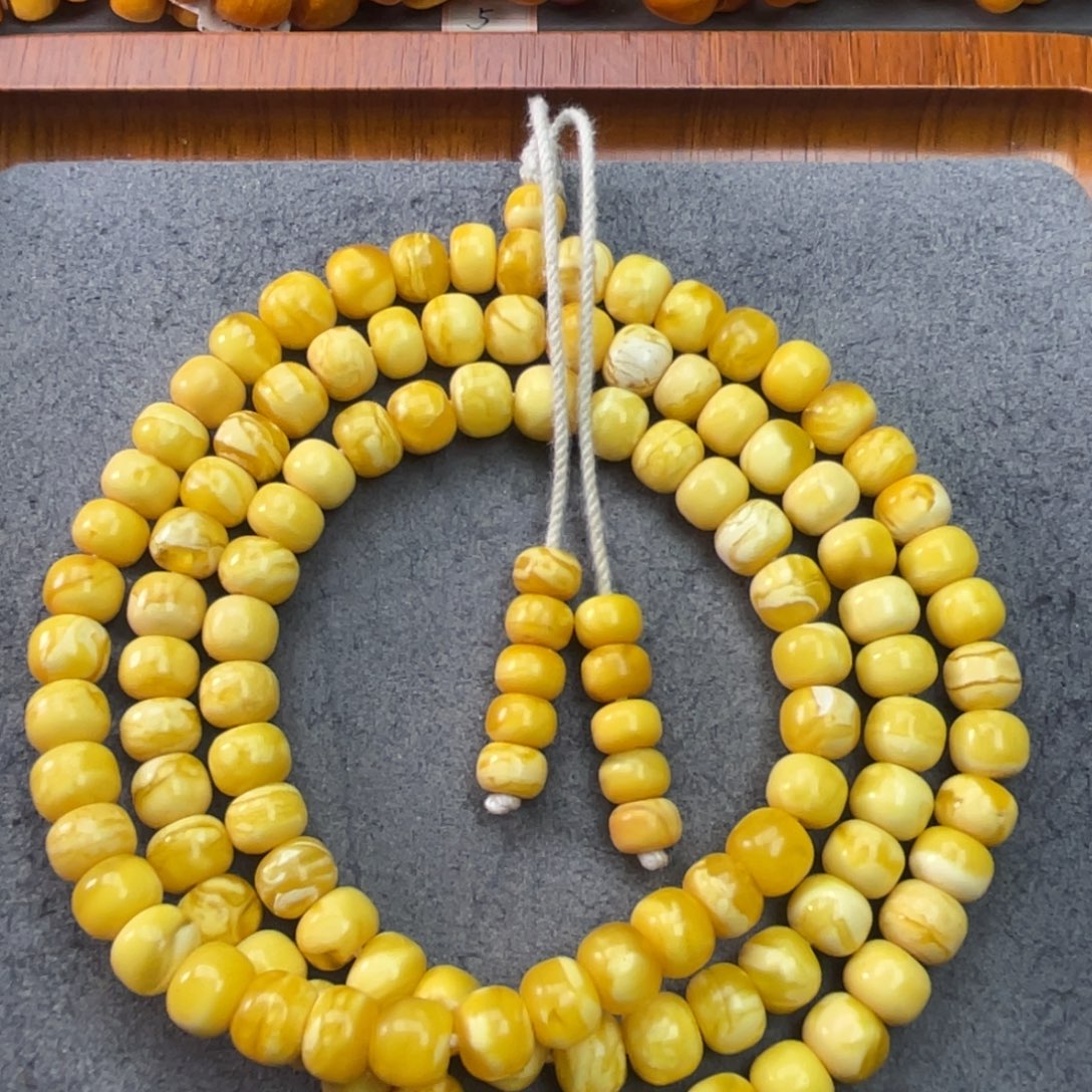 蜜蜡未镶嵌吊坠(不含链)