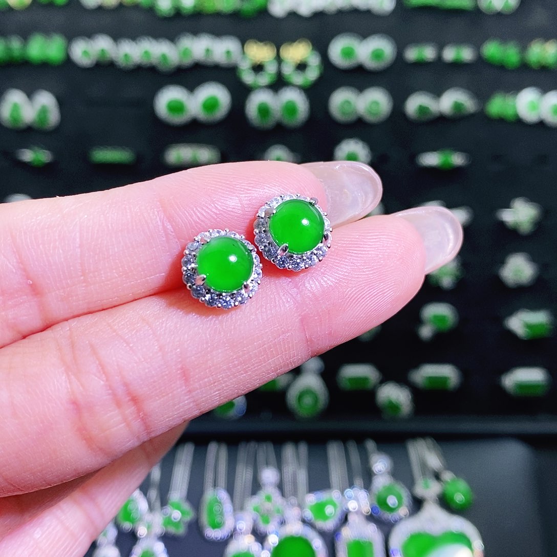 翡翠银S925镶嵌耳饰多样性