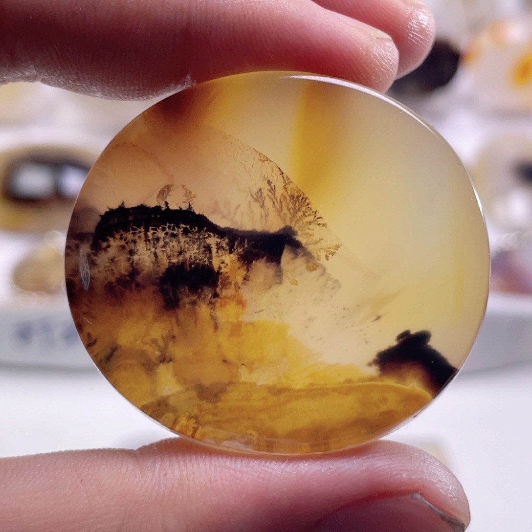 玛瑙/玉髓颈饰未镶嵌将*令