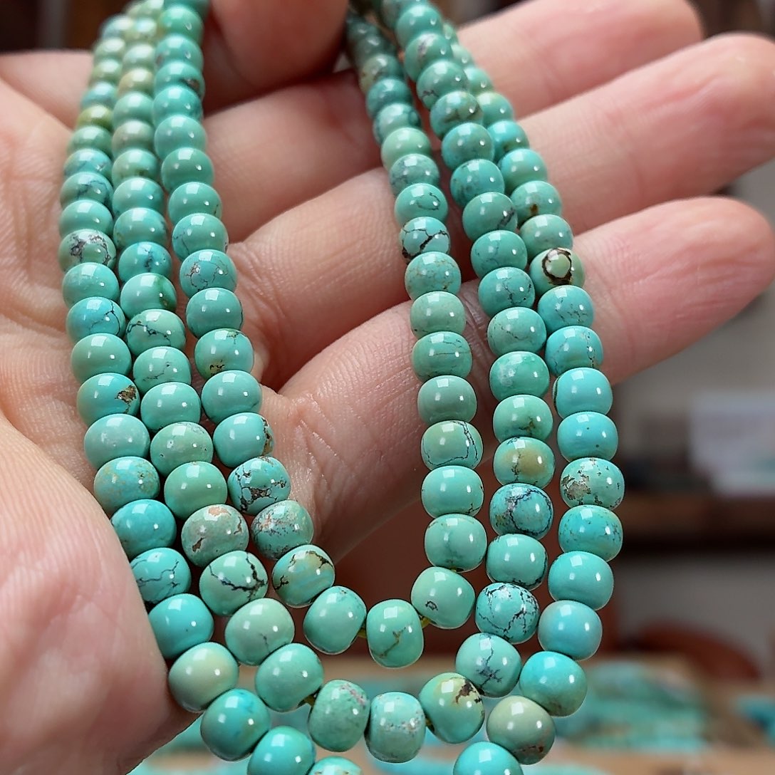 未镶嵌绿松石珠宝奇石