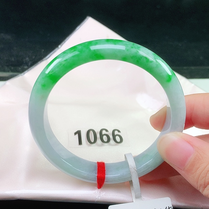 未镶嵌手镯翡翠翡翠手镯