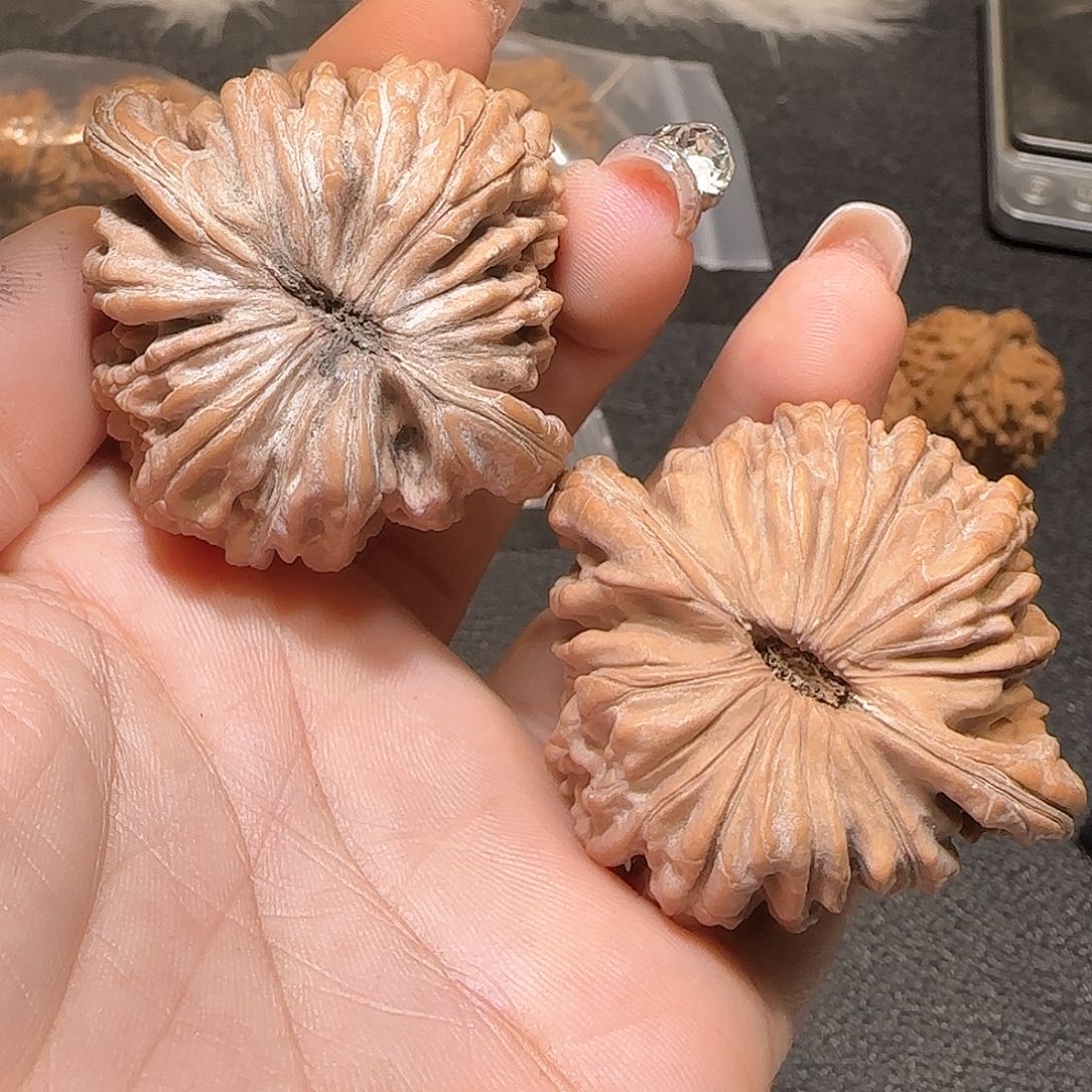 文玩核桃吊坠47全品平谷楼