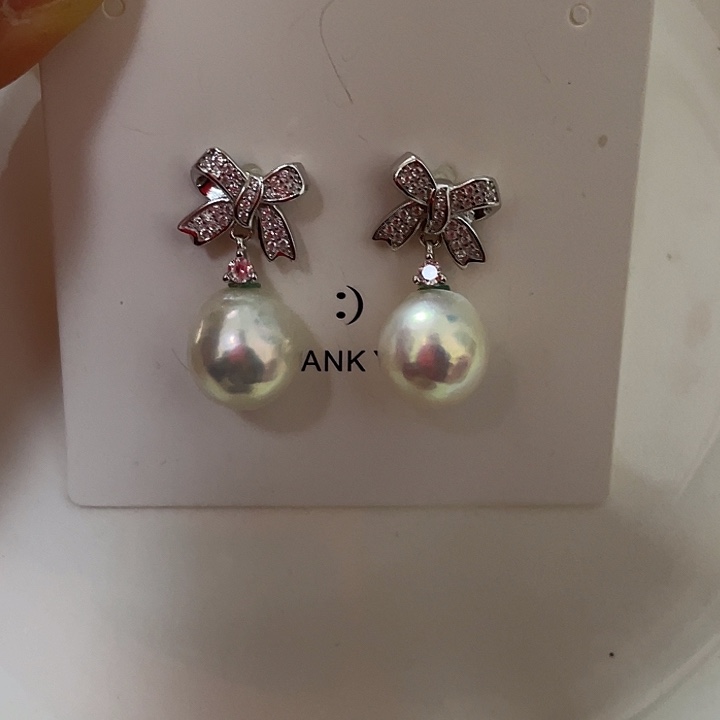 涂***图银S925镶嵌淡水珍珠耳饰