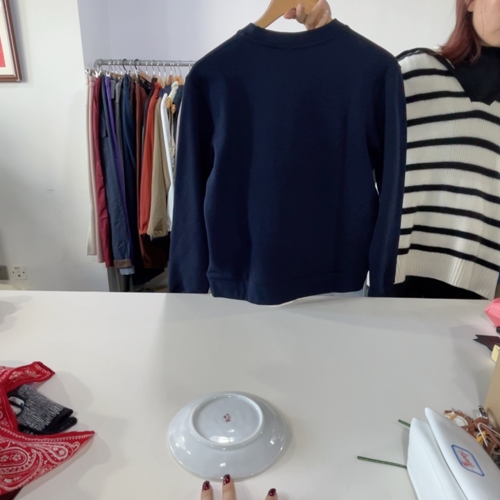 瓷片36码。115斤。。。。。。。。。