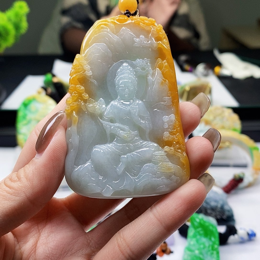 颈饰未镶嵌翡翠翡翠A货