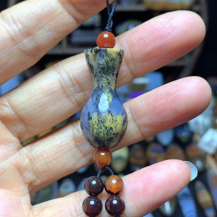 未镶嵌颈饰玛瑙/玉髓