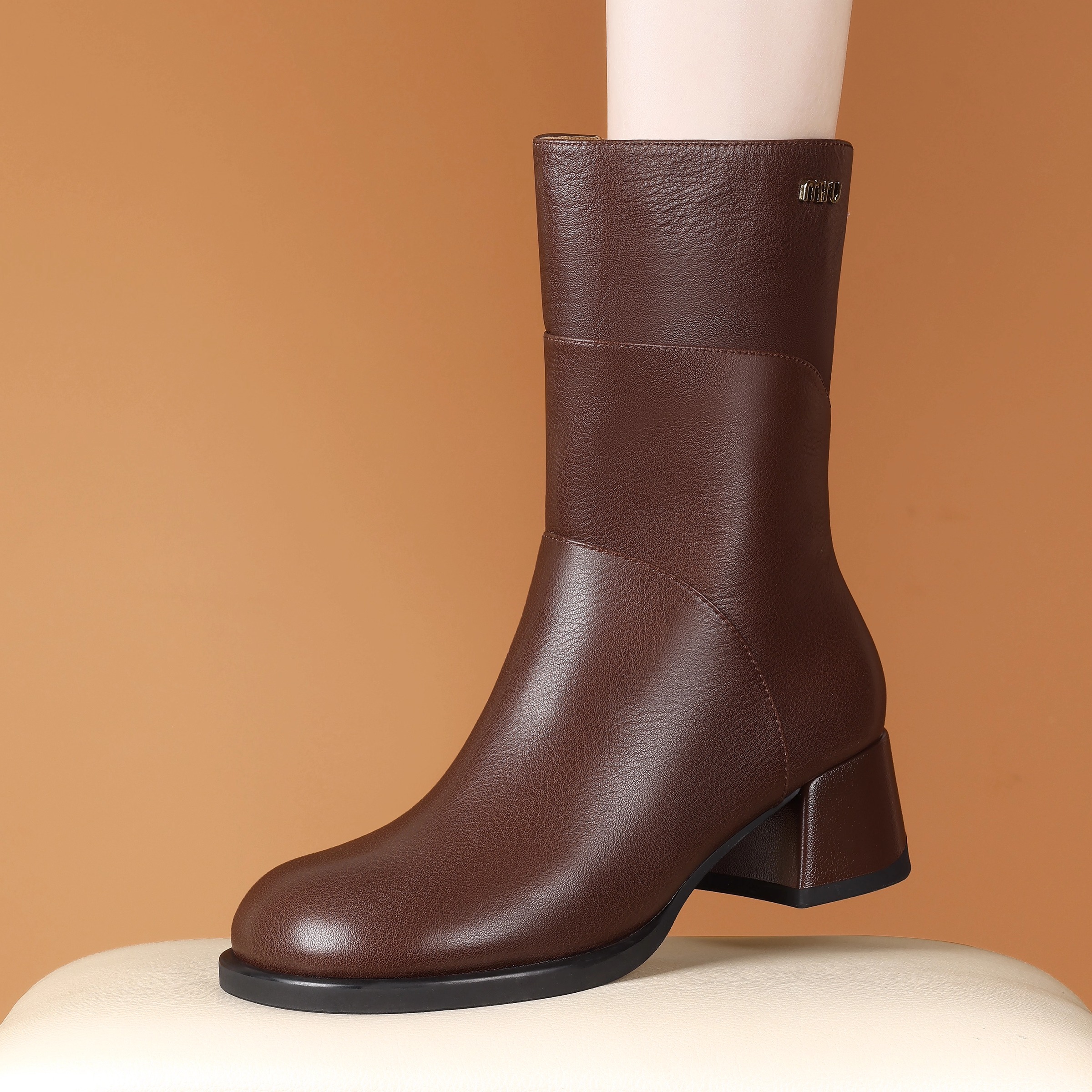 中筒靴子女短靴粗跟中跟圆头真皮舒适简约加绒秋冬季2025新款百搭