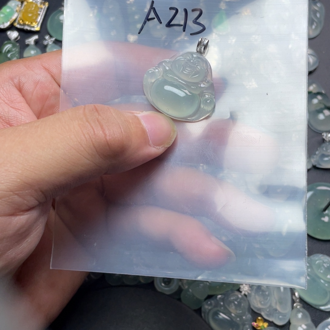 翡翠18K金镶嵌颈饰无****?A213翡翠