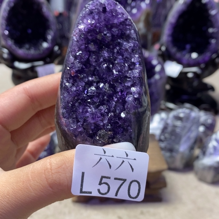 大型摆件（非配饰）未镶嵌水晶摆件