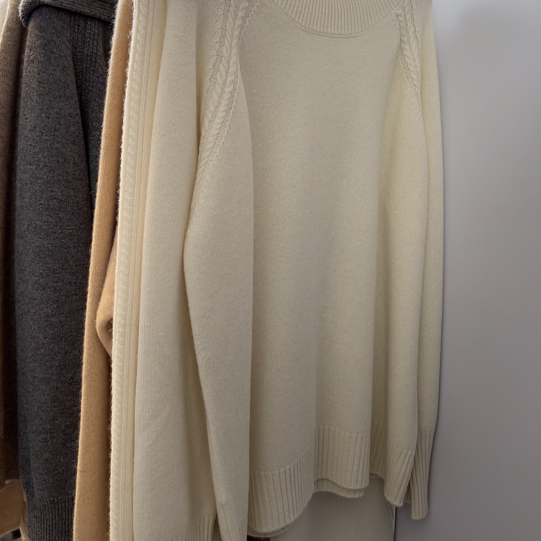 平面套装 一个上衣一个裤子