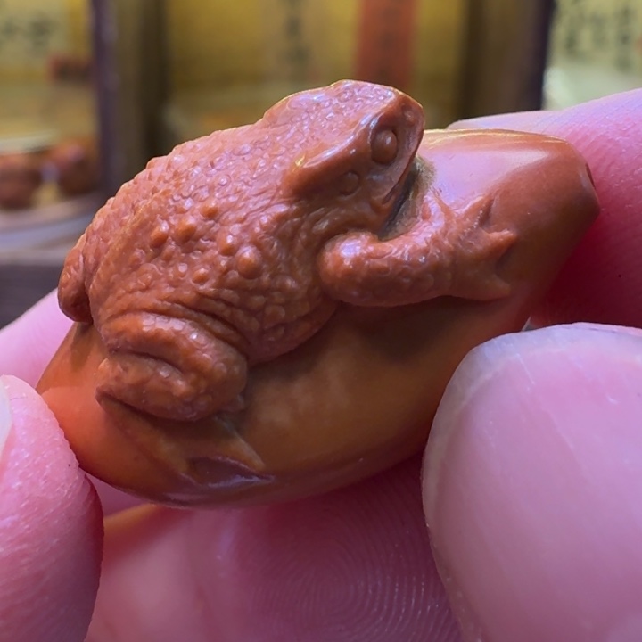 橄榄核吊坠啦啦啦