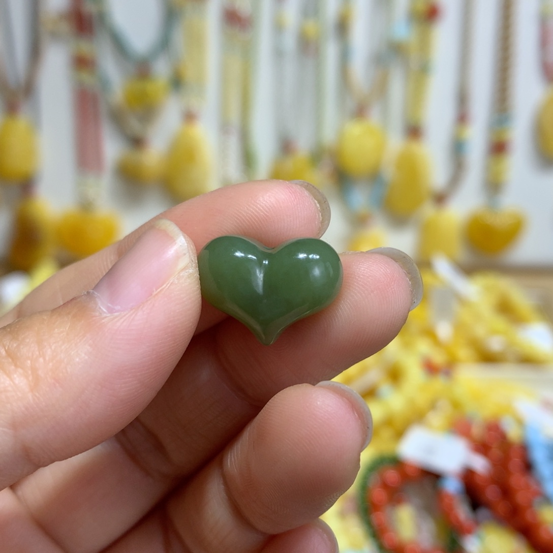 和田玉未镶嵌珠宝半成品配饰