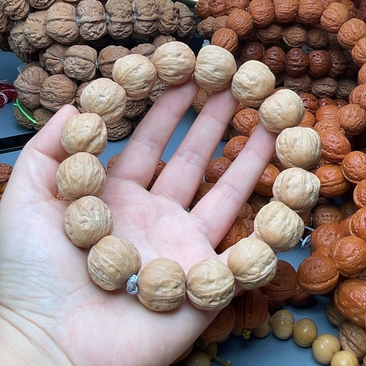 炭****文玩核桃手串面包蛙