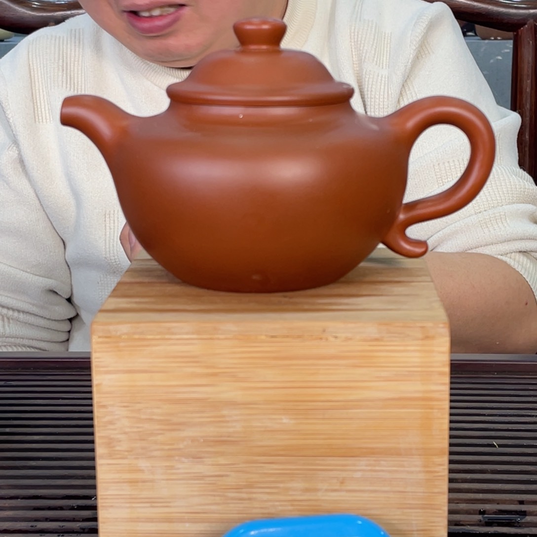 紫砂茶壶溢**米我是小猪