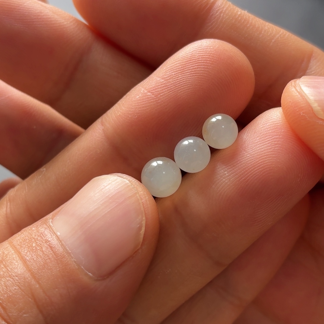 定制翡翠未镶嵌珠子