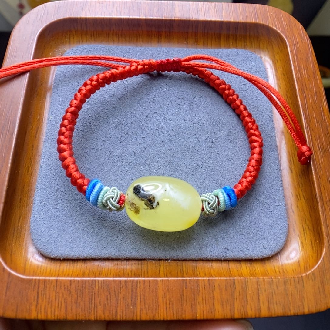 蜜蜡颈饰未镶嵌无**劉郎