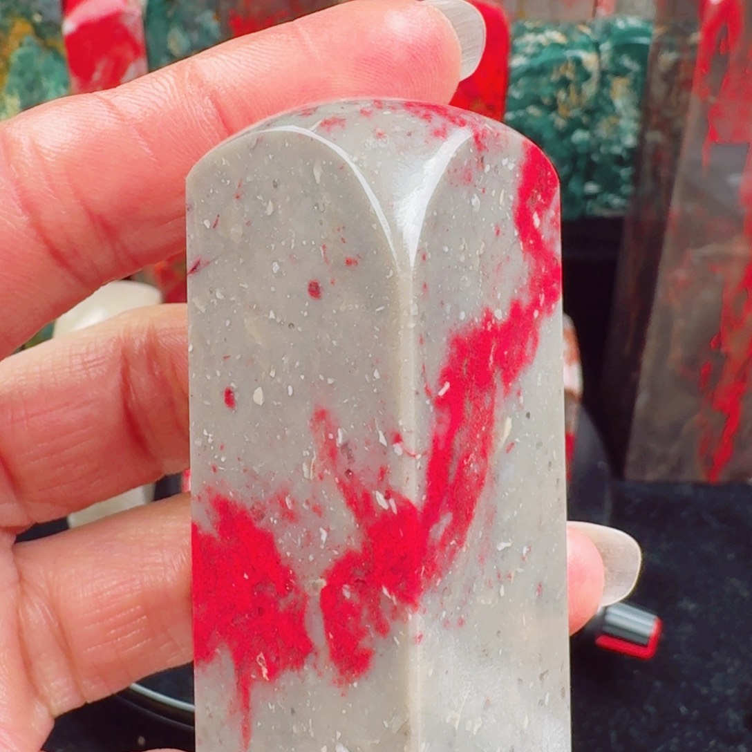 昌化鸡血石昌化鸡血石印章